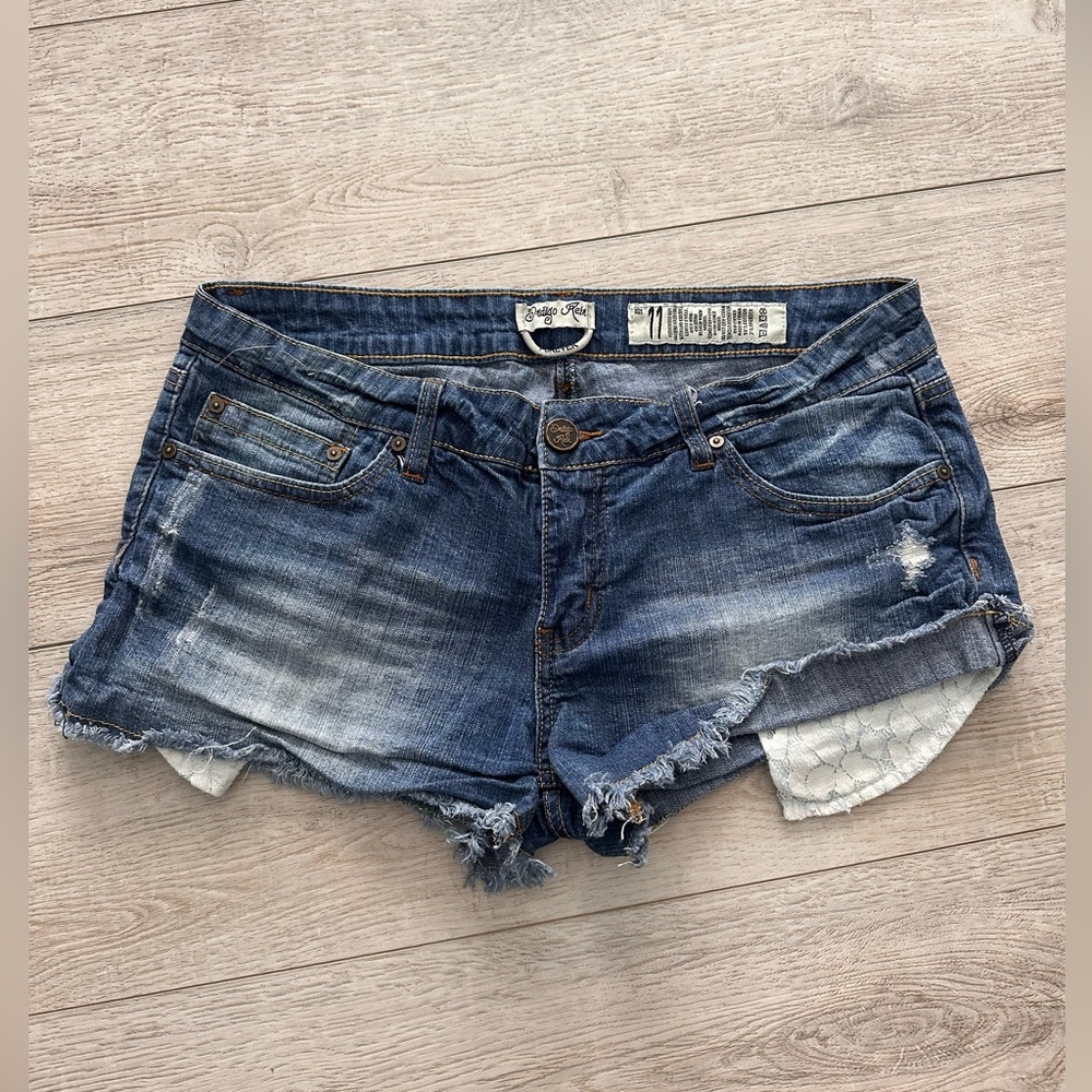 Women’s Indigo Rein Jean shorts size 11